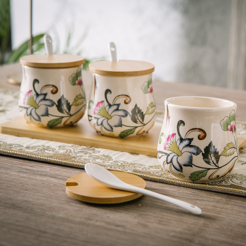 Set keramičkih posuda za začine s poklopcem, japanskog stila