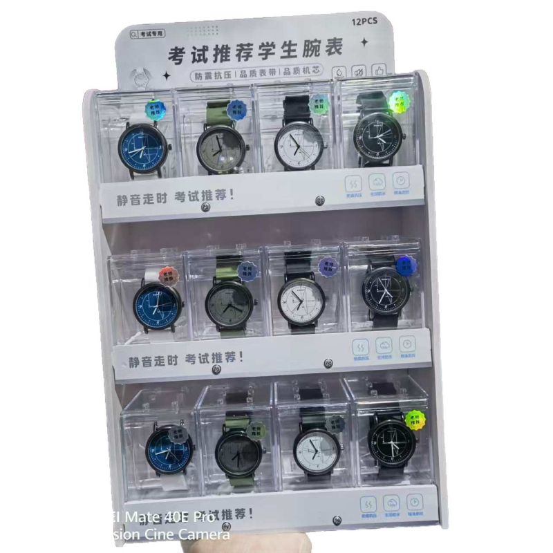 Muški elektronički sat iz serije Snap Finger Equation – casual stil, sportski dizajn, analogni prikaz, promjer brojčanika 30 mm.