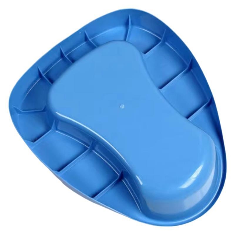 Plava plastična bedpan za starije osobe, otporna na ogrebotine, jednostavan dizajn, ručno pokretanje