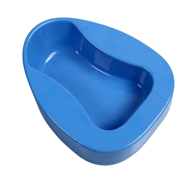 Plava plastična bedpan za starije osobe, otporna na ogrebotine, jednostavan dizajn, ručno pokretanje