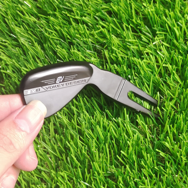 Golf alat za popravak travnjaka s dizajnom zelene vilice – dodatna oprema za golf