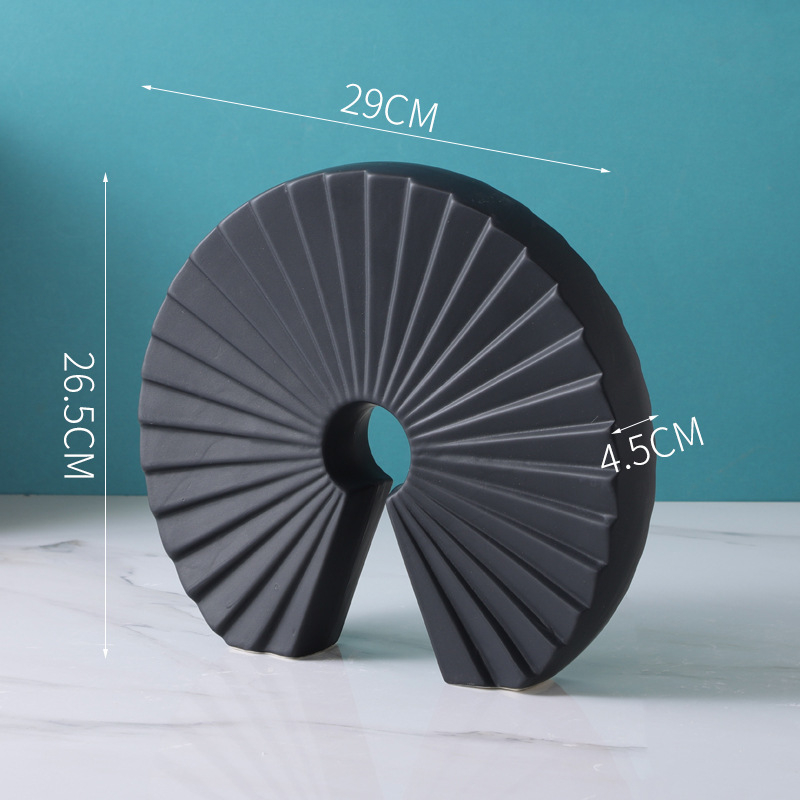 Keramički ukras u obliku ventilatora, moderan minimalistički luksuz