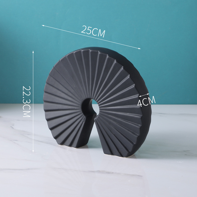 Keramički ukras u obliku ventilatora, moderan minimalistički luksuz