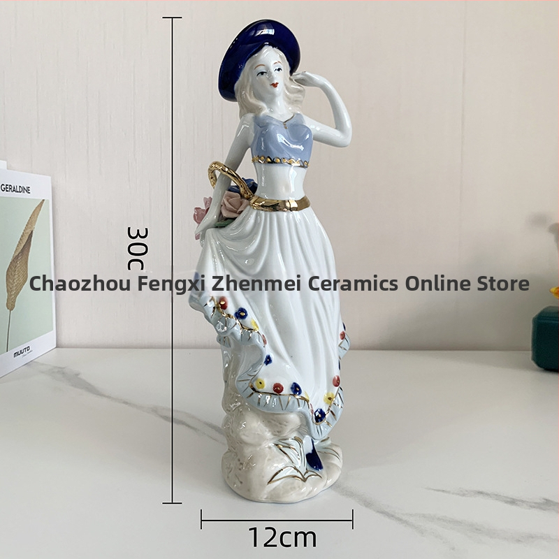 Pozlaćena porcelanska figurica u europskom stilu, dekorativni komad za dom