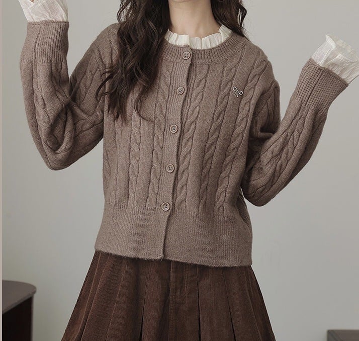 Γυναικείο ιαπωνικό ρετρό ζακετάκι με κυματιστό τελείωμα и πλεκτό στριφτό μοτίβο, φθινόπωρο-χειμώνας