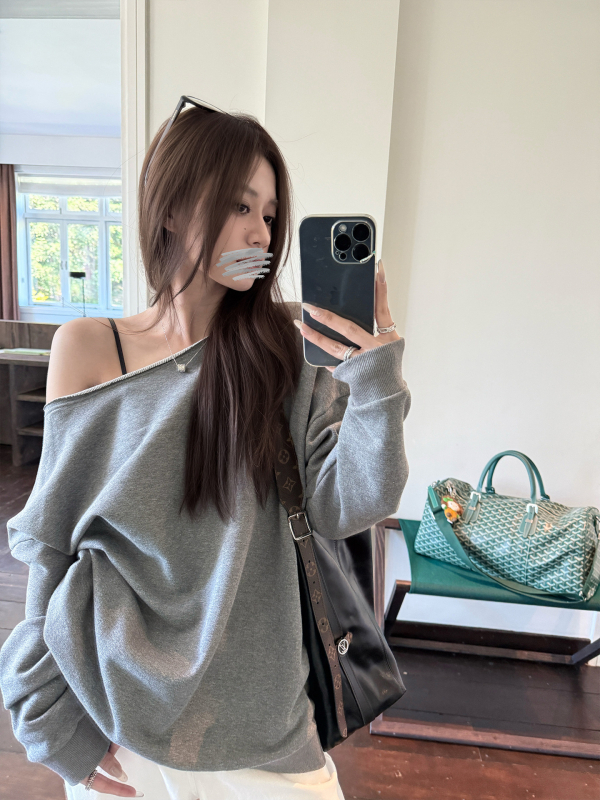 Superniniyy Tipsy Mi Lu off-shoulder i slanted-shoulder, opuštena silueta, dugi rukavi, sweatshirt-top