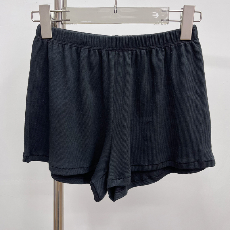 Pamukaste rebraste šorceve s elastičnim pojasom – ultra kratke, sportsko casual stil