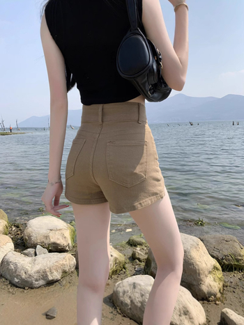 Ženski khaki traper šorcevi s visokim strukom, uski kroj, ljetni ležerni stil