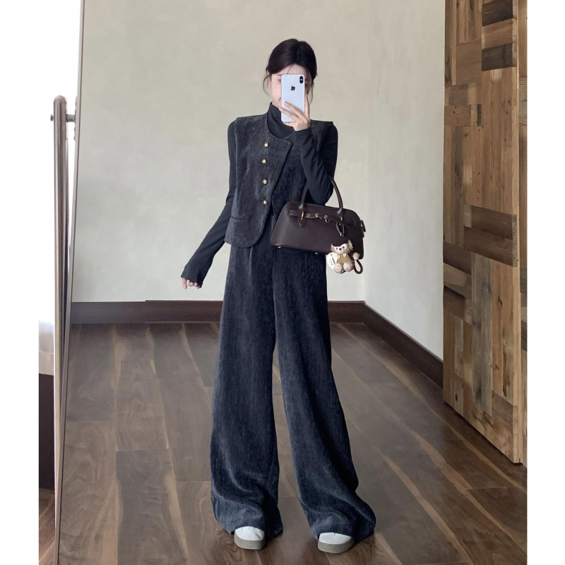 Plus veličine set s prslukom i hlačama širokih nogavica, jesen-zimski stil Old Money, elegantan i pomlađujući, debeli materijal