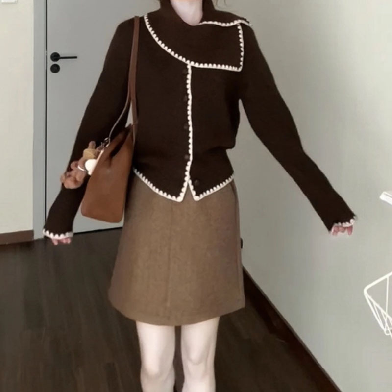 Ženski pleteni top i suknja kostim u korejskom stilu, elegantni jesensko-zimski komplet 2025