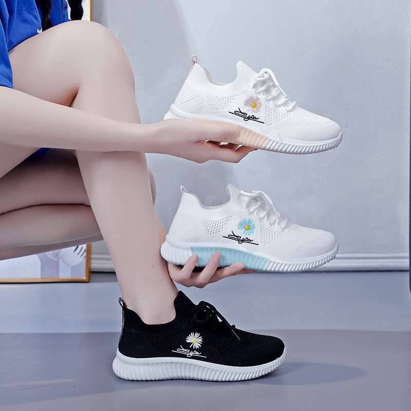 Ljeto 2025: Korejskog stila casual tenisice Flyknit za žene, prozračno perforirane trkačke tenisice F20