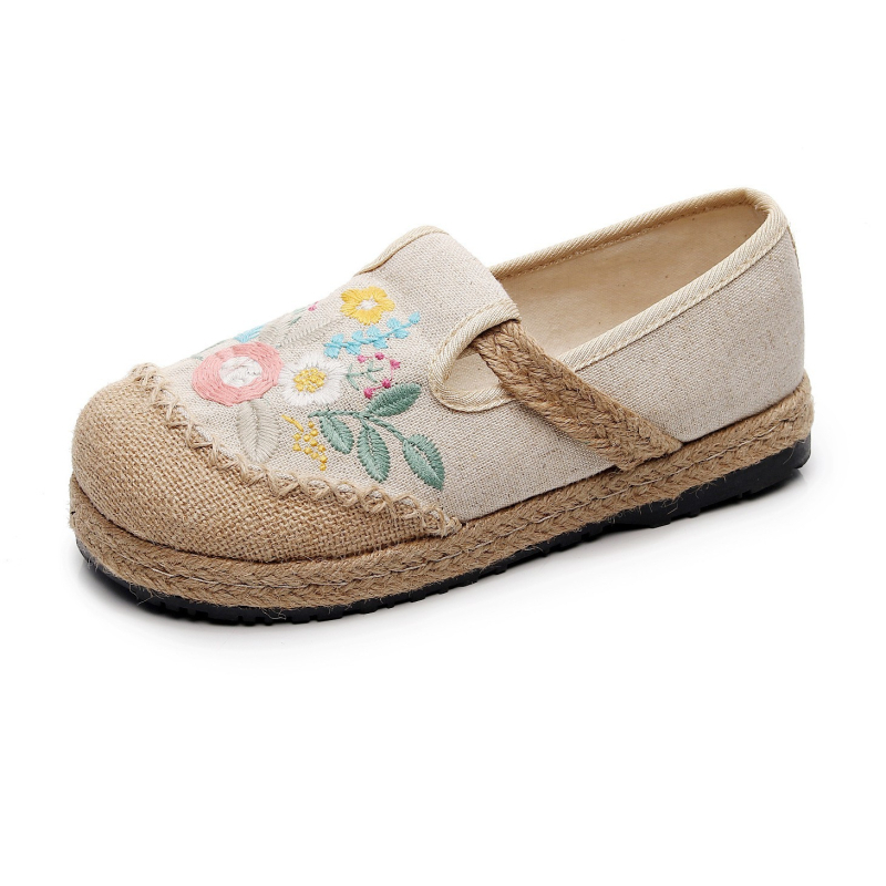 Ženske platnene cipele s izvezenim dezenom, slip-on, okrugla špička, etno stil