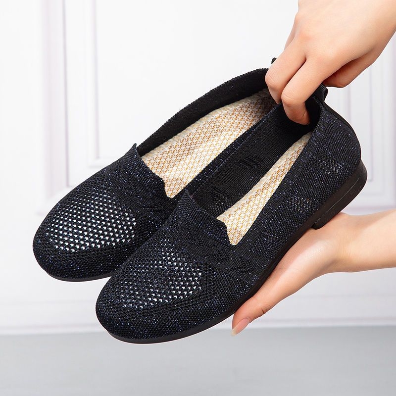 Ženske mokasine Old Beijing od platna, prozračni mrežasti gornji dio s izrezima, slip-on za unutarnju i vanjsku upotrebu