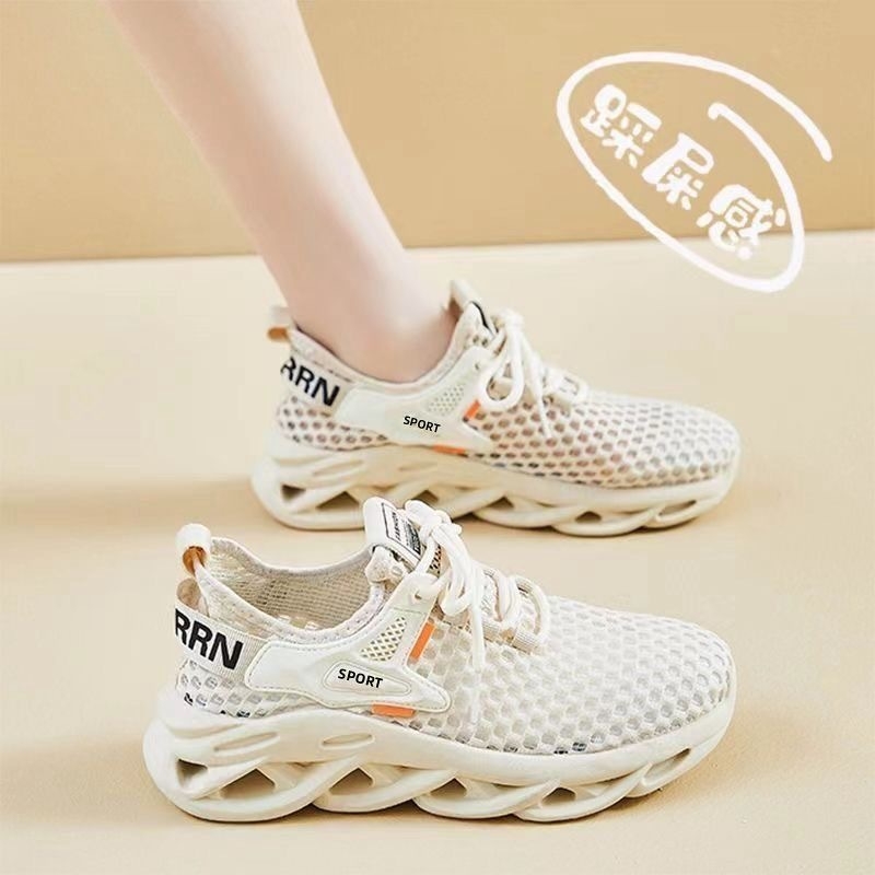 Ženske prozračne mrežaste tenisice s perforacijama, ultra lagane slip-on tenisice s debelim potplatom, korejski stil, ljeto 2025