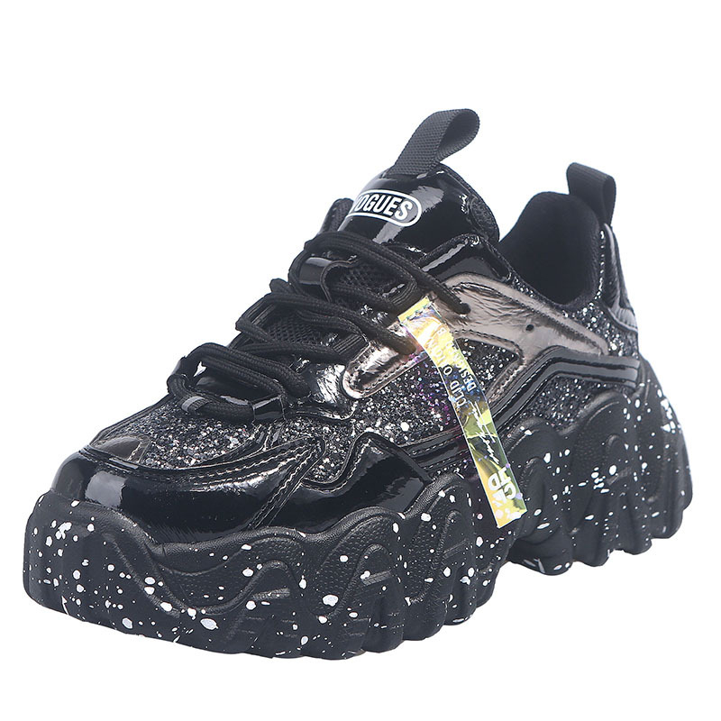 Γυναικείες παπούτσια τύπου dad shoes σε κορεατικό στυλ, άνοιξη 2026, πλατιά σόλα με σχέδιο χιονονιφάδων и παγιέτες