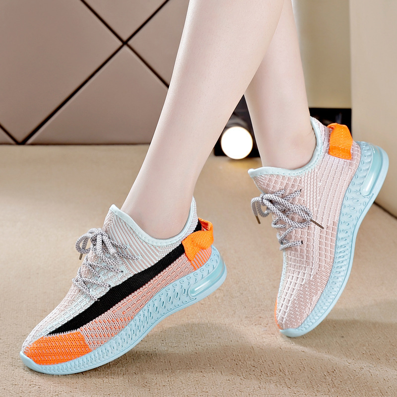 Ženske Flyknit tenisice 2025 proljeće – prozračne, lagane, s blok boja, korejski stil, mekana potplata