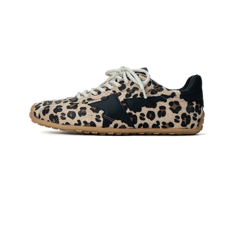 Ženske tenisice u korejskom retro stilu s leopardim uzorkom i zvjezdicama, izlizani casual dizajn, tanka potplata