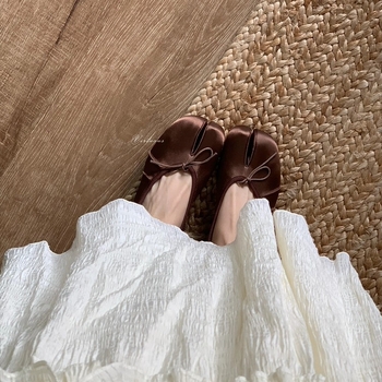 Ženske satin cipele s podijeljenim prstom, retro baletanke, srednja potpetica
