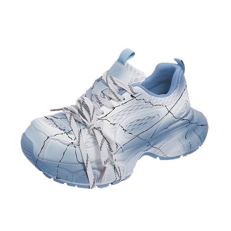 Ženske tenisice tipa dad shoes sa debelim potplatom, grafičkim uzorom i mrežastim gornjim dijelom