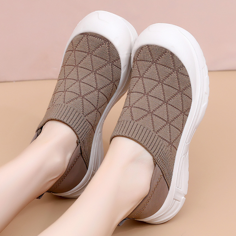 Γυναικείες καλοκαιρινές Slip-On παπούτσια με μαλακή σόλα, ελαφρύ επάνω μέρος από ύφασμα, χαμηλό ύψος, στρογγυλή μύτη, άνετα