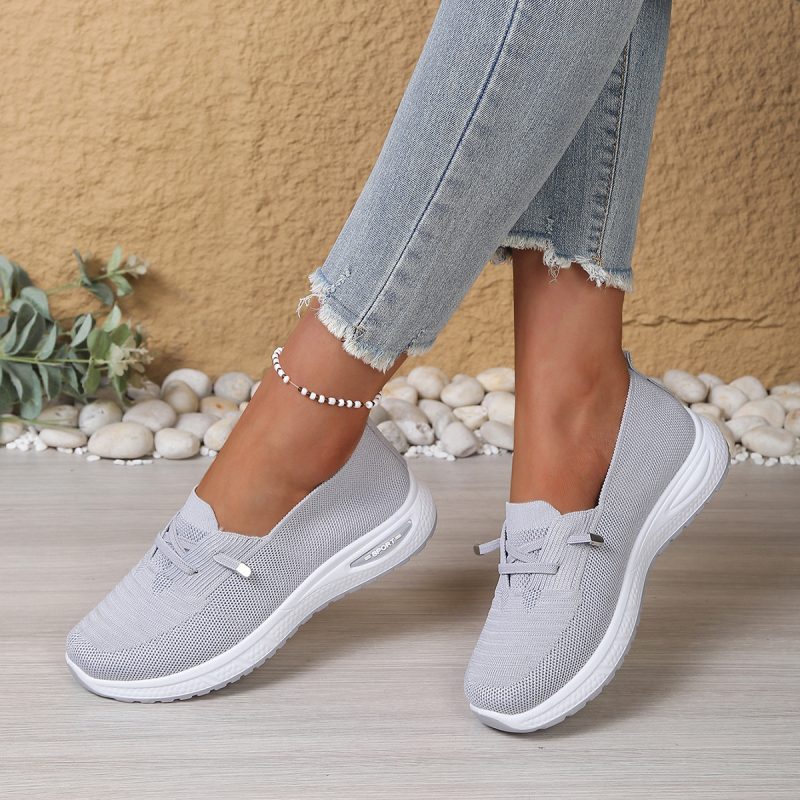 Nova ženska lagana prozračna slip-on tenisica za proljeće i ljeto, udobne za hodanje