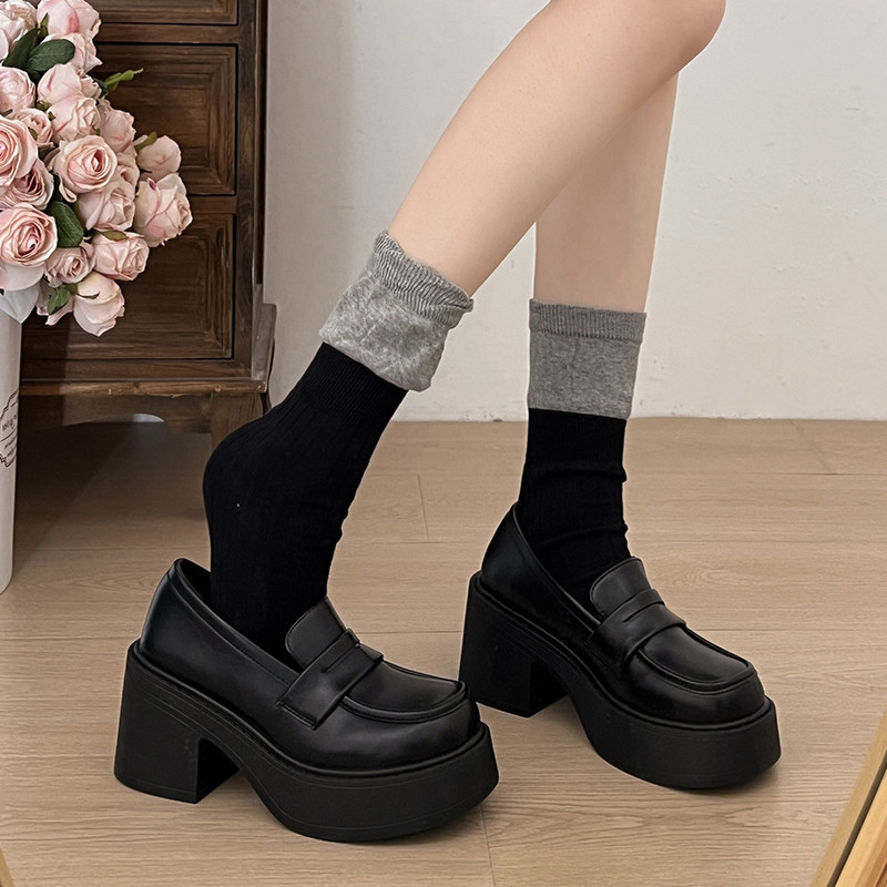 Ženske Mary Jane loaferice s debelim potpeticama i zaobljenim vrhom, britanski stil