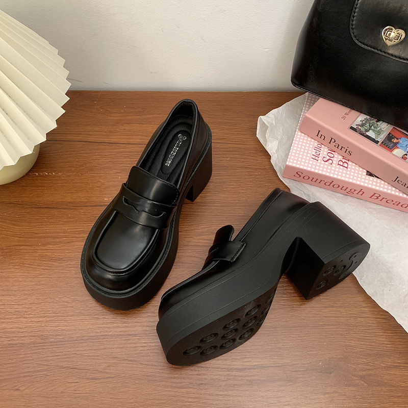Ženske Mary Jane loaferice s debelim potpeticama i zaobljenim vrhom, britanski stil