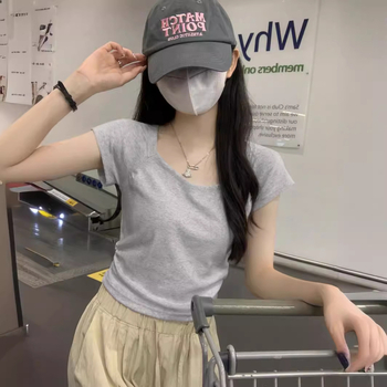 Ženski uski T-shirt s kratkim rukavom, 2025 novi model, vitko i elegantno, ljetni casual cropped top