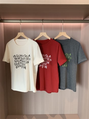 Chunbuwan crveni ženski T-shirt s okruglim izrezom i kratkim rukavima, natpisom s slovima, ležernog kroja, svestran stil, model 2026