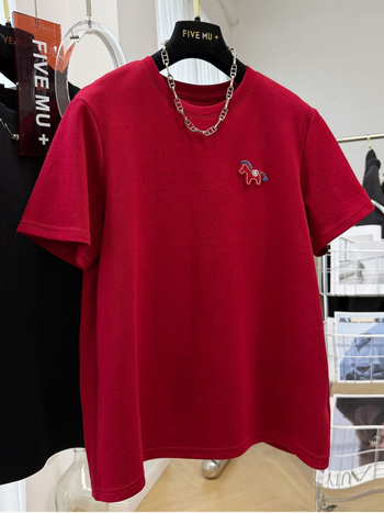 Ženski T-shirt kratkih rukava s okruglim izrezom, Derong rebrasta tkanina, plus veličina 120 kg, rana proljeće, karikatura šivenje, ležerni kroj, upečatljiv top