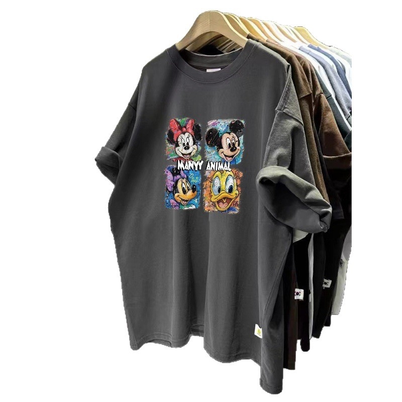 Moderno T-shirt s kratkim rukavima, slobodnog kroja, pokriva trbuh, ljetni casual stil, otisak karikature, plus size, okrugli izrez