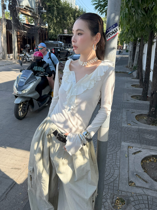 Mmfish ρομαντικό T‑shirt με μακριά μανίκια και βολάν στο μανίκι, W-26T029, μονόχρωμο, βισκόζη, street style, Άνοιξη/Καλοκαίρι 2026