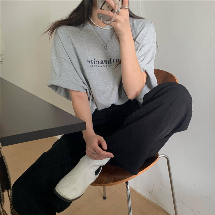 Ženski ljetni T‑shirt kratkih rukava, ležeran kroj, korejski stil, chic top s hongkonškim štihom