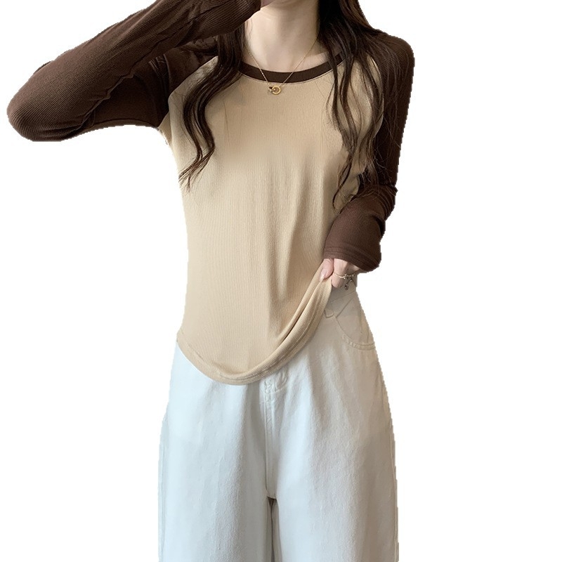 Ženski crop top s patchworkom i Raglan rukavima, uski kroj