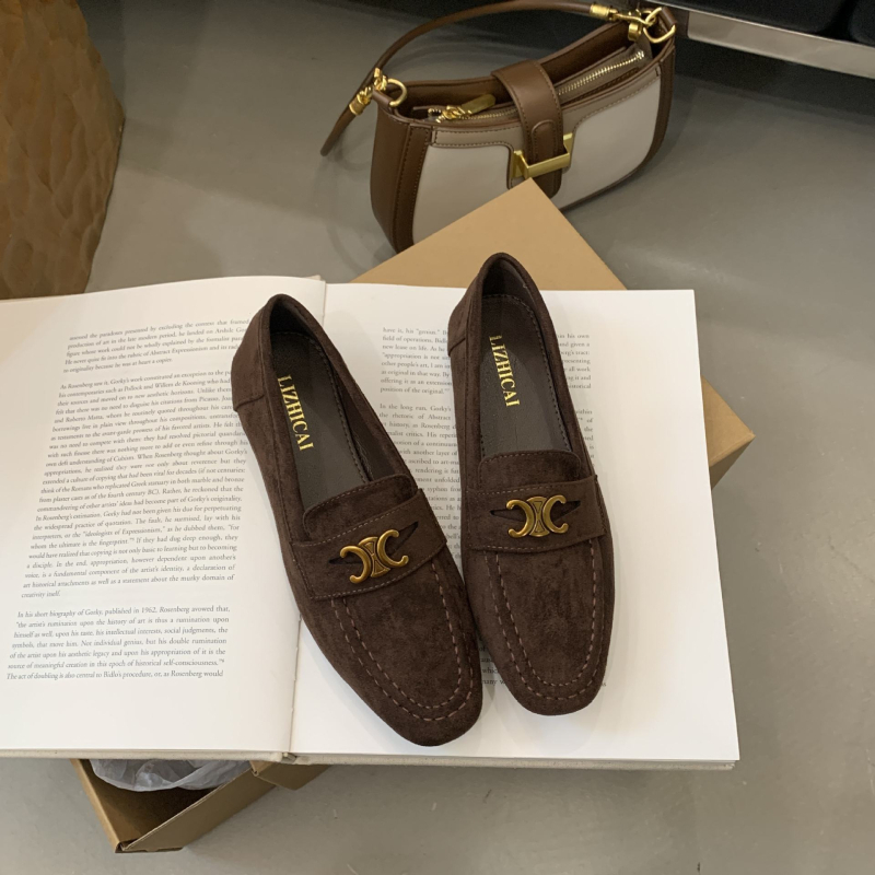 922-13 Ženske loaferice s ravnom potplatom, retro stil francko-britanski uzor, mekana podstava