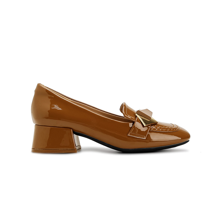 Ženske loaferice s kvadratnom kopčom, okrugla špička, svakodnevna obuća, visina potpetice 3–5 cm, model 1506