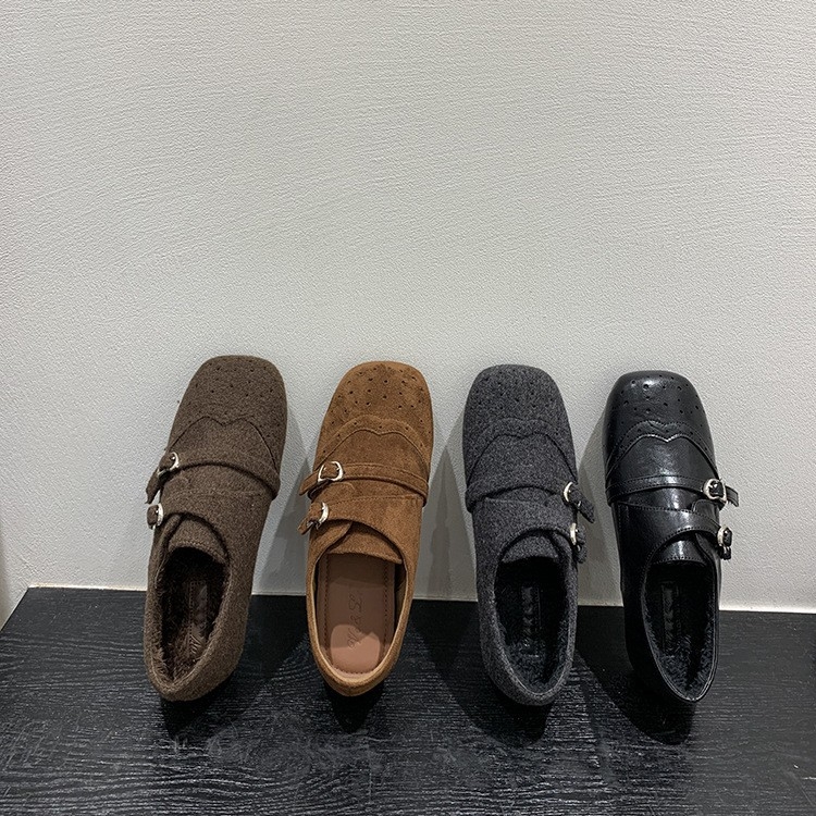 Ženske loafers s unutarnjim povećanjem visine, retro sive boje, s vunenom podstavom, za jesen-zimu