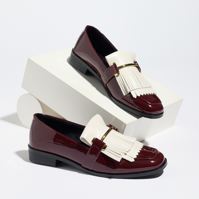 Ženske kožne loaferice s resicama i blokom boja, slip-on, četvrtasti vrh, niski potpetica, fleec unutrašnjost