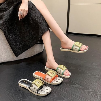 Καλοκαιρινά γυναικεία σανδάλια – casual slip-on, επίπεδη σόλα, αντιολισθητικά, αναπνέουν, γρήγορο στέγνωμα, PVC επάνω μέρος και σόλα, πλέγμα μοτίβο