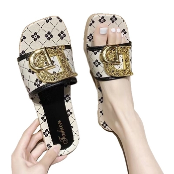 Καλοκαιρινά γυναικεία σανδάλια – casual slip-on, επίπεδη σόλα, αντιολισθητικά, αναπνέουν, γρήγορο στέγνωμα, PVC επάνω μέρος και σόλα, πλέγμα μοτίβο