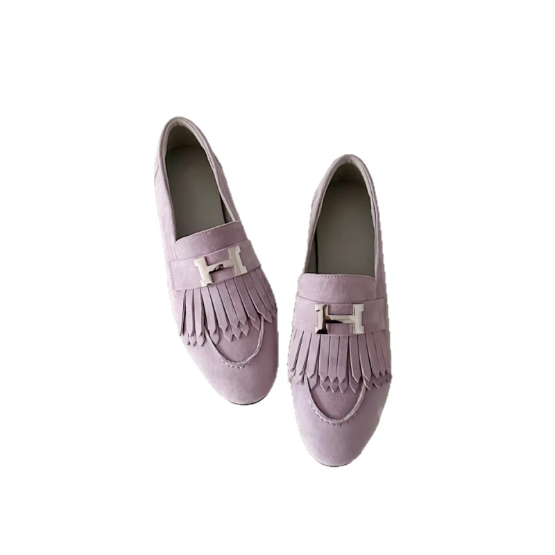 Ženske slip-on loaferice s resicama i metalnom kopčom, okrugli vrh, mat ovčja koža, ravna potplata