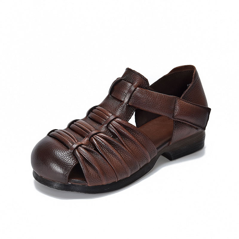 Sandale od prve kvalitete teleće kože, ručno pletene, lagane i prozračne, retro rimski stil, perforiran dizajn, s Velcro zatvaračem.