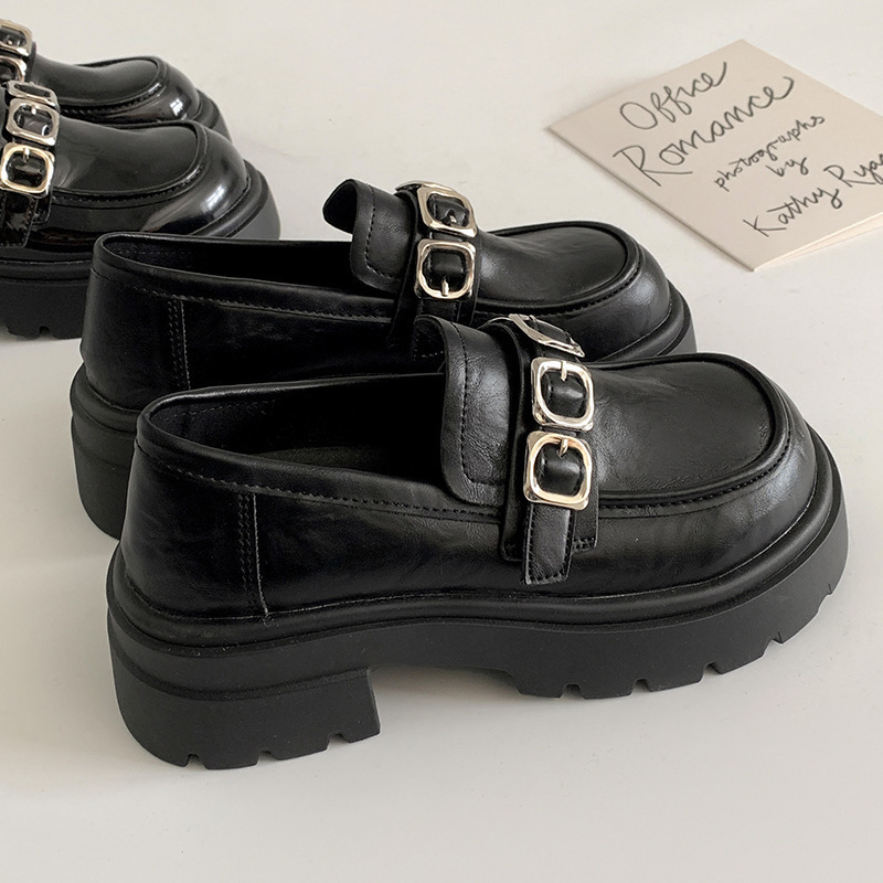 Smeđi ženski loaferi u britskom stilu s debelim potpeticama i debelom potplatom, slip-on, model 2024 za jesen i zimu