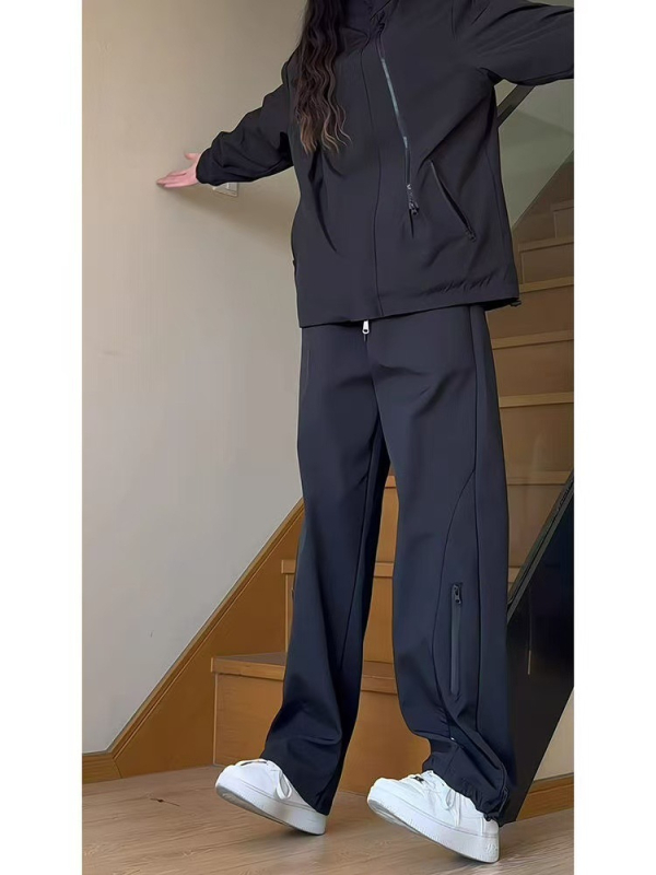 Ženske hlače za outdoor s fleece podstavom, vodootporne i otporne na vjetar, ravni kroj, radni stil, za planinarenje u proljeće, jesen i zimu