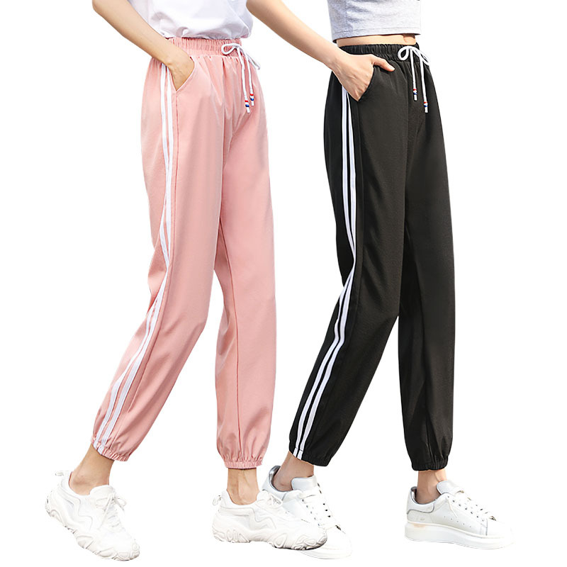 Ženske crne jogger hlače, cropped, proljeće-ljeto 2026, svakodnevne sportske hlače