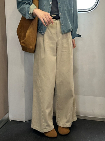 Ženske široke hlače s drapiranim detaljem, casual stil, visoki pojas, duge hlače