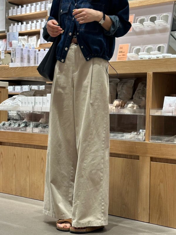 Ženske široke hlače s drapiranim detaljem, casual stil, visoki pojas, duge hlače