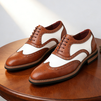 Ανδρικά Brogue παπούτσια, βρετανικού στυλ με vintage ανάγλυφο σχέδιο, μυτερός μπροστινός, κορδόνια, δερμάτινο επάνω μέρος, σόλα καουτσούκ