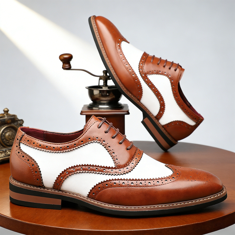 Ανδρικά Brogue παπούτσια, βρετανικού στυλ με vintage ανάγλυφο σχέδιο, μυτερός μπροστινός, κορδόνια, δερμάτινο επάνω μέρος, σόλα καουτσούκ