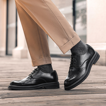 Kožne brogue cipele s unutarnjim povećanjem visine, 8 cm i 6 cm, prozračne, poslovno formalne za muškarce, sjajna završnica, za sve sezone